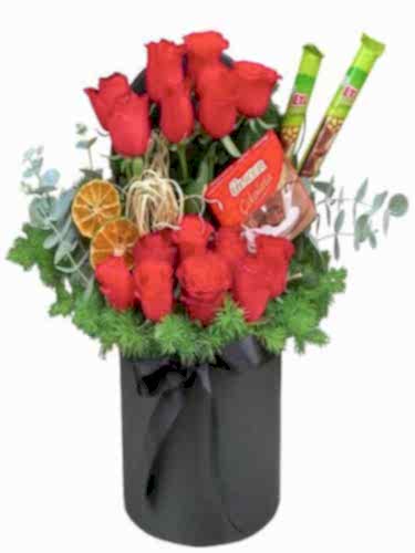 Kutuda Güller ve Çikolatalar